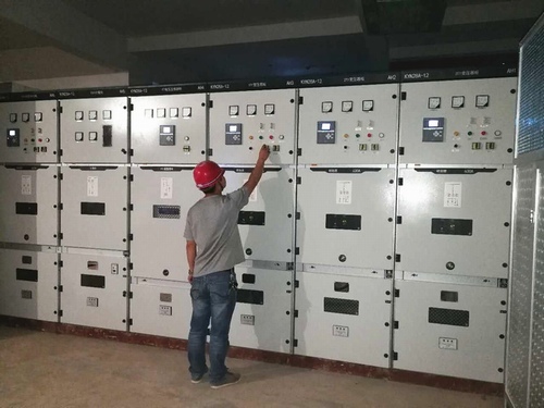 澄合分公司第一安裝隊(duì)合陽金水二期室外供電工程首戰(zhàn)告捷