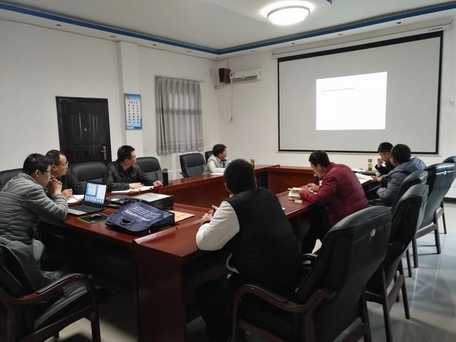 設(shè)備租賃中心開(kāi)展煤礦從業(yè)資格培訓(xùn)