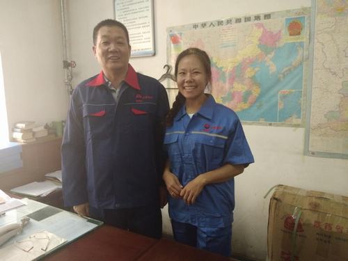 陜煤建設(shè)韓城分公司為職工購置新工服做好后勤服務(wù)工作