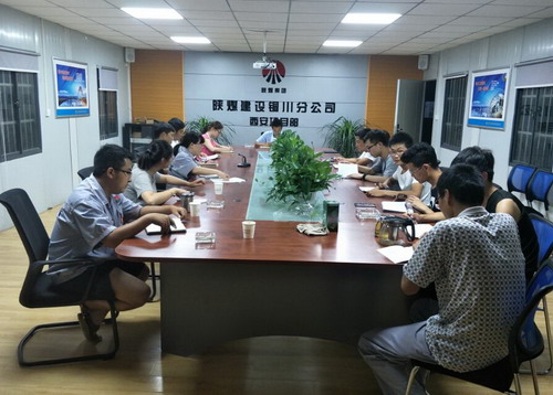 陜煤建設(shè)銅川公司夜校大講堂  工學兩不誤