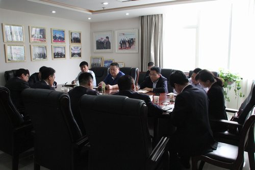 建設(shè)集團(tuán)聯(lián)合黨委對天工公司班子集體誡勉談話