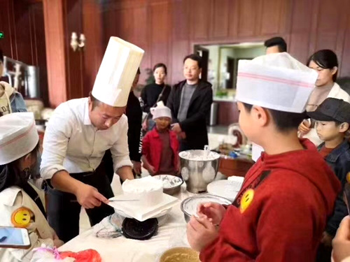 陜煤建設(shè)公司:龍灣水境“濃情DIY烘焙活動(dòng)”成功舉行