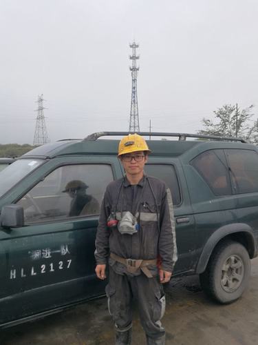 不忘初心建“鐵軍” 熱血男兒展豪氣