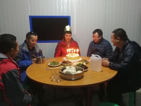 陜煤建設(shè)天工公司：別樣的生日如冬日暖陽