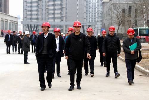 陜煤建設(shè)銅煤公司：齊心協(xié)力 追趕超越 共筑銅煤1#、2#小區(qū)新家園