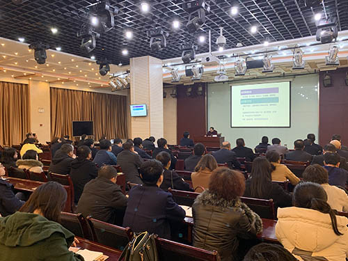 建設(shè)集團舉辦“以案講管理”專題法律培訓(xùn)