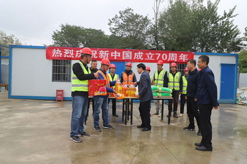 【“70周年”專(zhuān)題報(bào)道】國(guó)慶走一線（七）