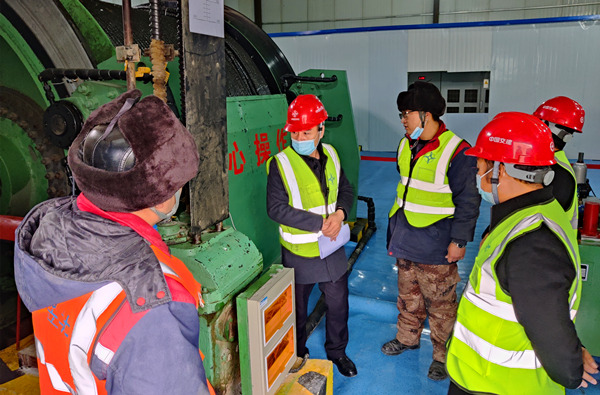 陜煤建設礦建三公司對天山項目進行開工驗收