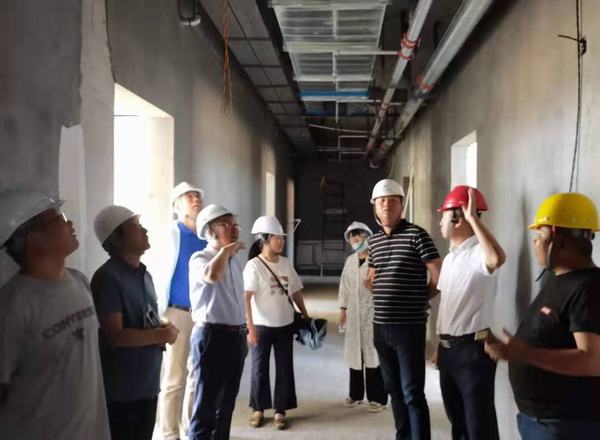 陜煤建設(shè)榆林公司承建的民兵訓(xùn)練基地項(xiàng)目三單體主體分部工程順利通過驗(yàn)收