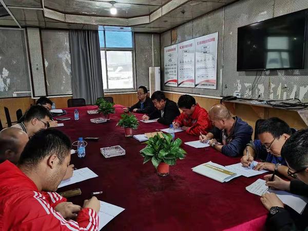 陜煤建設(shè)礦建二公司：點(diǎn)亮“三盞燈” 照亮安全“路”