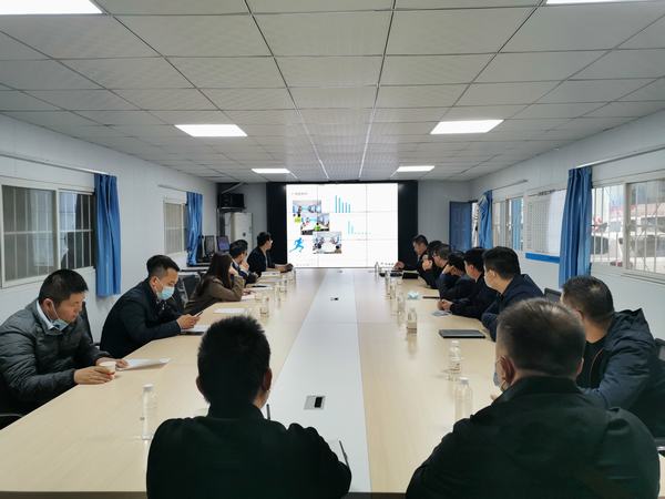 楊讓順帶領(lǐng)綠城頤合地產(chǎn)蒞臨韓城分公司開展項目管理考察交流