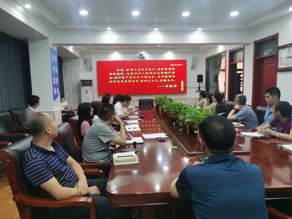 陜煤建設(shè)韓城分公司紀委三個注重深入施工一線“廉廉”看