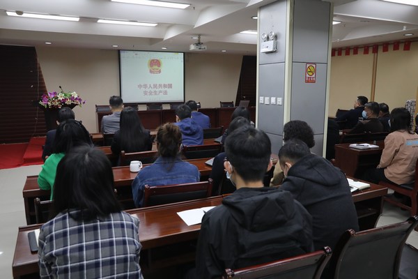 陜煤建設(shè)路橋分公司：青工“啄木鳥”，安全我來守