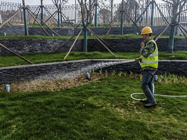 陜煤建設(shè)綠宇公司：人勤春來(lái)早，添綠正當(dāng)時(shí)