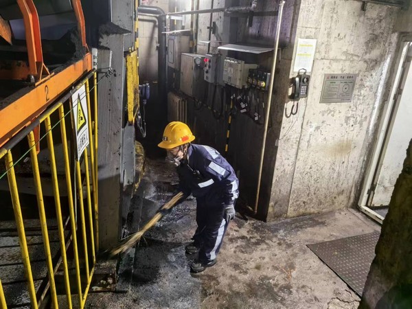 陜煤建設(shè)洗選煤運(yùn)營公司:英姿颯爽娘子軍 烏金之上綻芳華