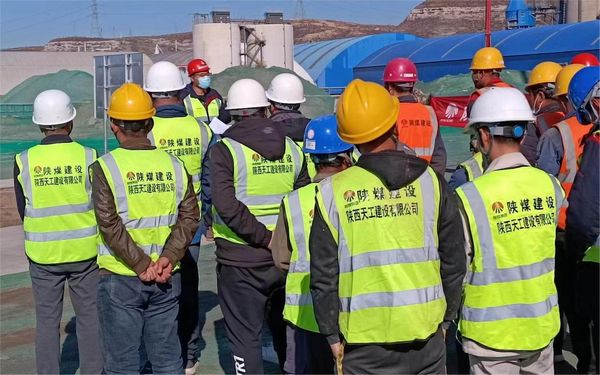 陜煤建設(shè)天工公司土建四部：“安全黨課”做引領(lǐng)  “安全承諾”最強(qiáng)音