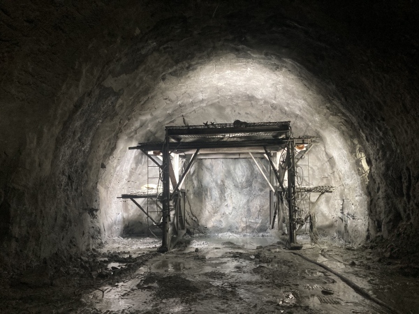 陜煤建設(shè)礦建三公司天山（二號井）項目部提前超額完成月度施工任務(wù)