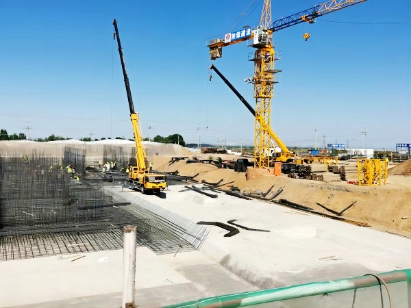 陜煤建設(shè)渭南分公司第十二項(xiàng)目部把握當(dāng)“夏”大干快上正當(dāng)時