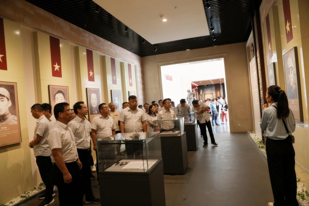 陜煤建設路橋分公司：“青” 力而為，“工” 不可沒