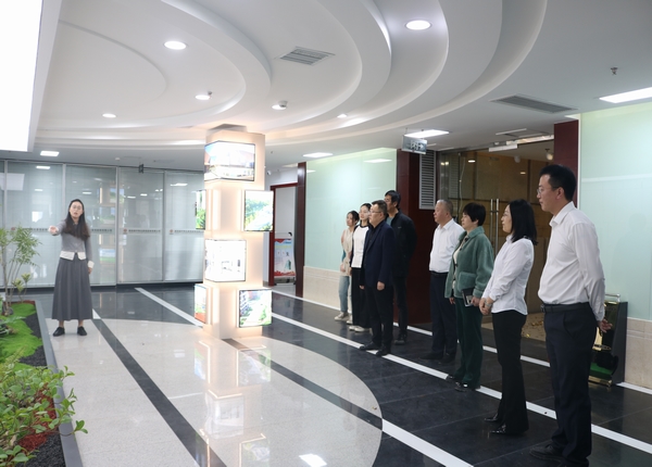 對(duì)標(biāo)學(xué)習(xí)拓思路    創(chuàng)新實(shí)干再奮進(jìn)