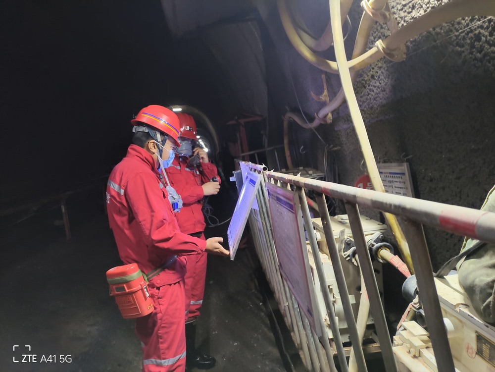 陜煤建設(shè)礦建二公司大力開展冬春消防安全專項(xiàng)整治活動(dòng)