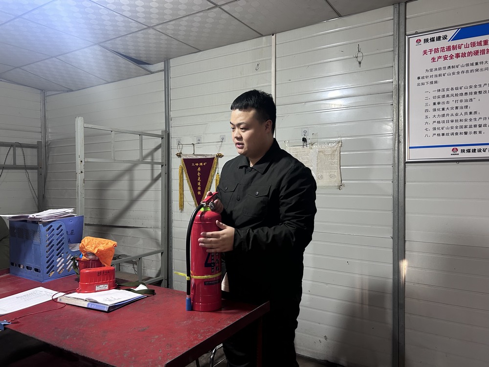 陜煤建設(shè)礦建二公司：點亮職工“奮進路”成為職工“貼心人”