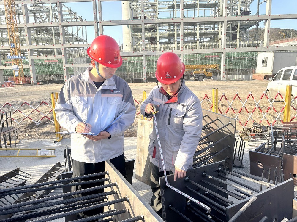 陜煤建設(shè)黃陵電廠項(xiàng)目部：智能安全隱患識別，開啟火電建設(shè)安全管理新篇章