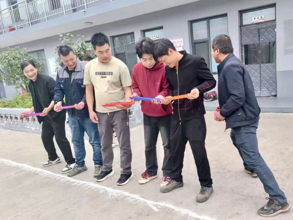 陜煤建設(shè)機(jī)電安裝公司神府項(xiàng)目部：雙節(jié)同慶聚合力 班組協(xié)作展風(fēng)采