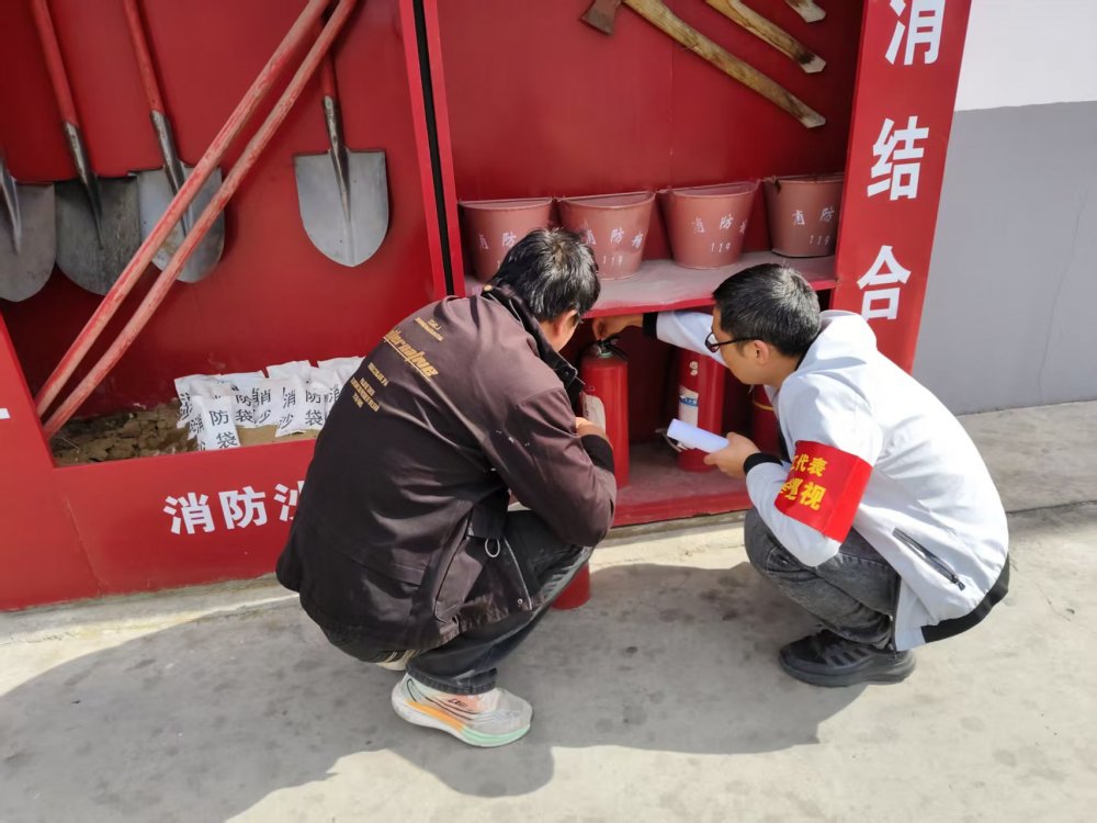 陜煤建設(shè)煤礦運(yùn)營服務(wù)分公司：未“凍”先動 打響冬季“三防”主動仗