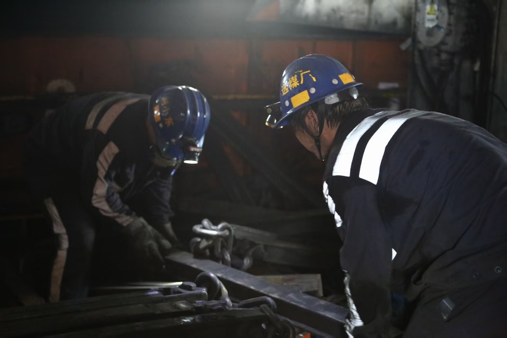 陜煤建設(shè)洗選煤運(yùn)營(yíng)公司:四九安全“凍不住” 嚴(yán)管防線“牢如故”