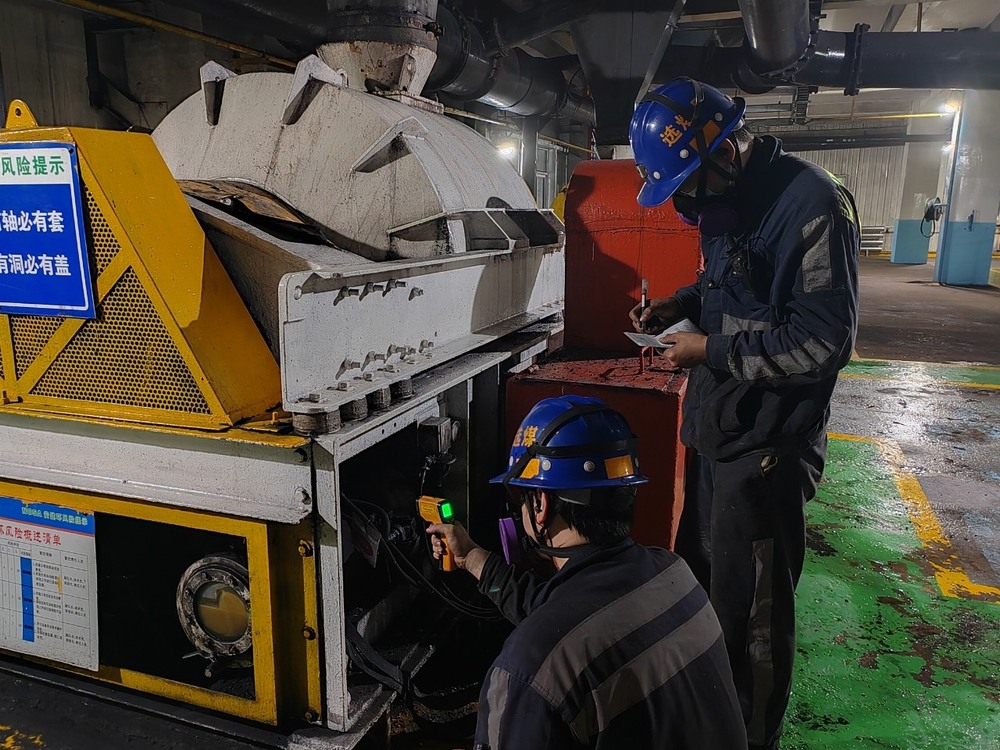 陜煤建設(shè)洗選煤運(yùn)營(yíng)公司紅柳林洗煤廠項(xiàng)目部:賡續(xù)奮進(jìn)譜新篇 篤行實(shí)干啟新程