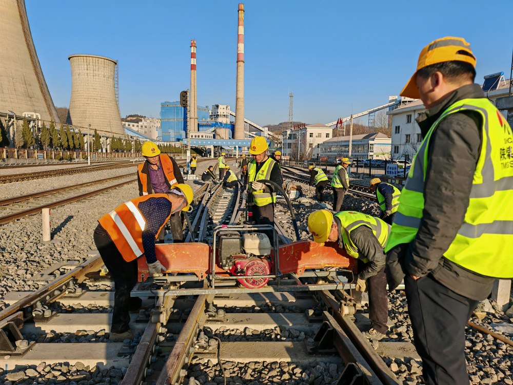 陜煤建設(shè)路橋分公司黃陵項目部多舉措謀劃新篇開新局